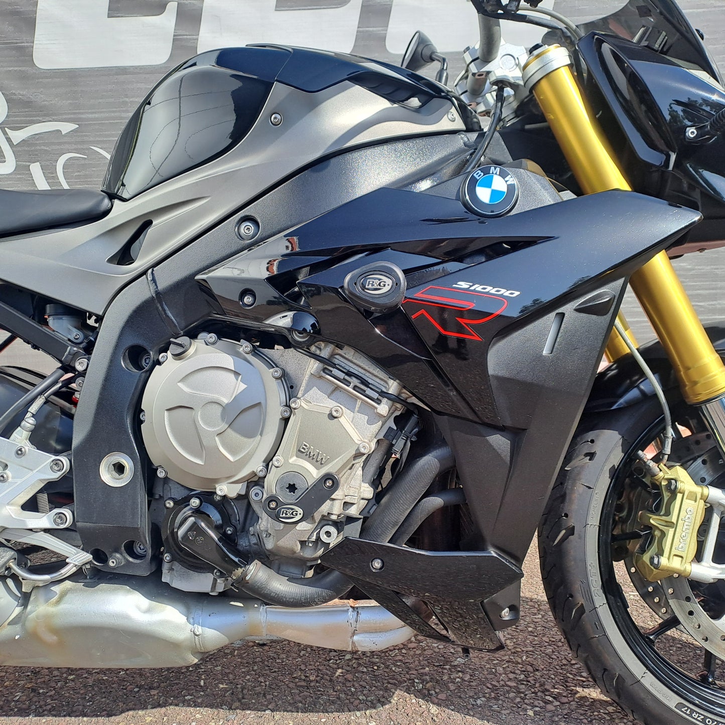 2015 BMW S1000R