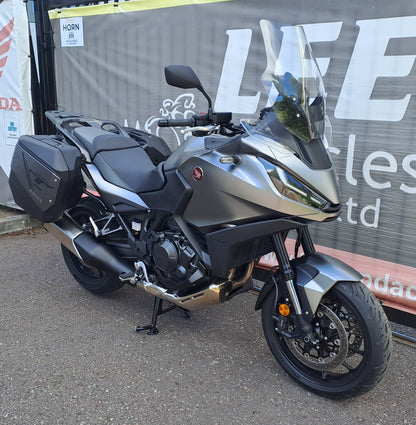 2022 Honda NT1100