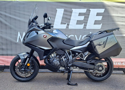 2022 Honda NT1100