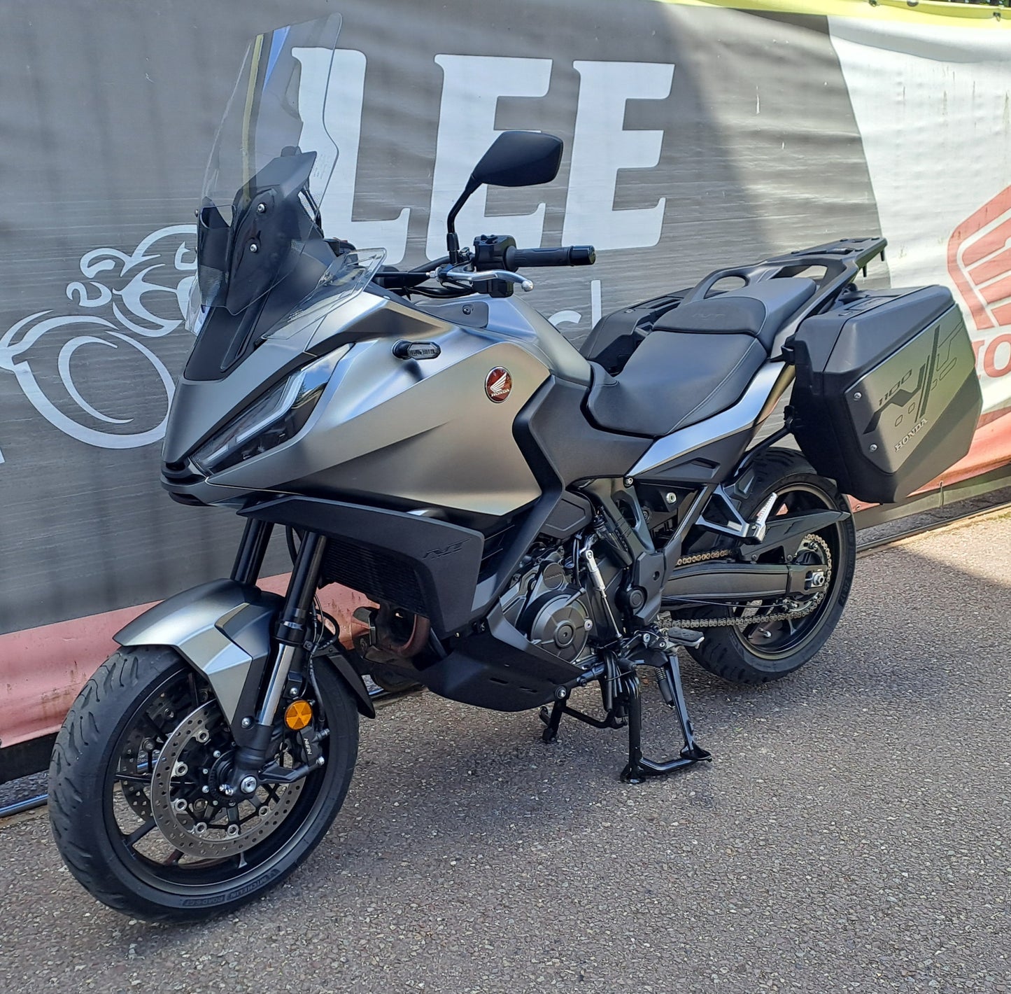 2022 Honda NT1100