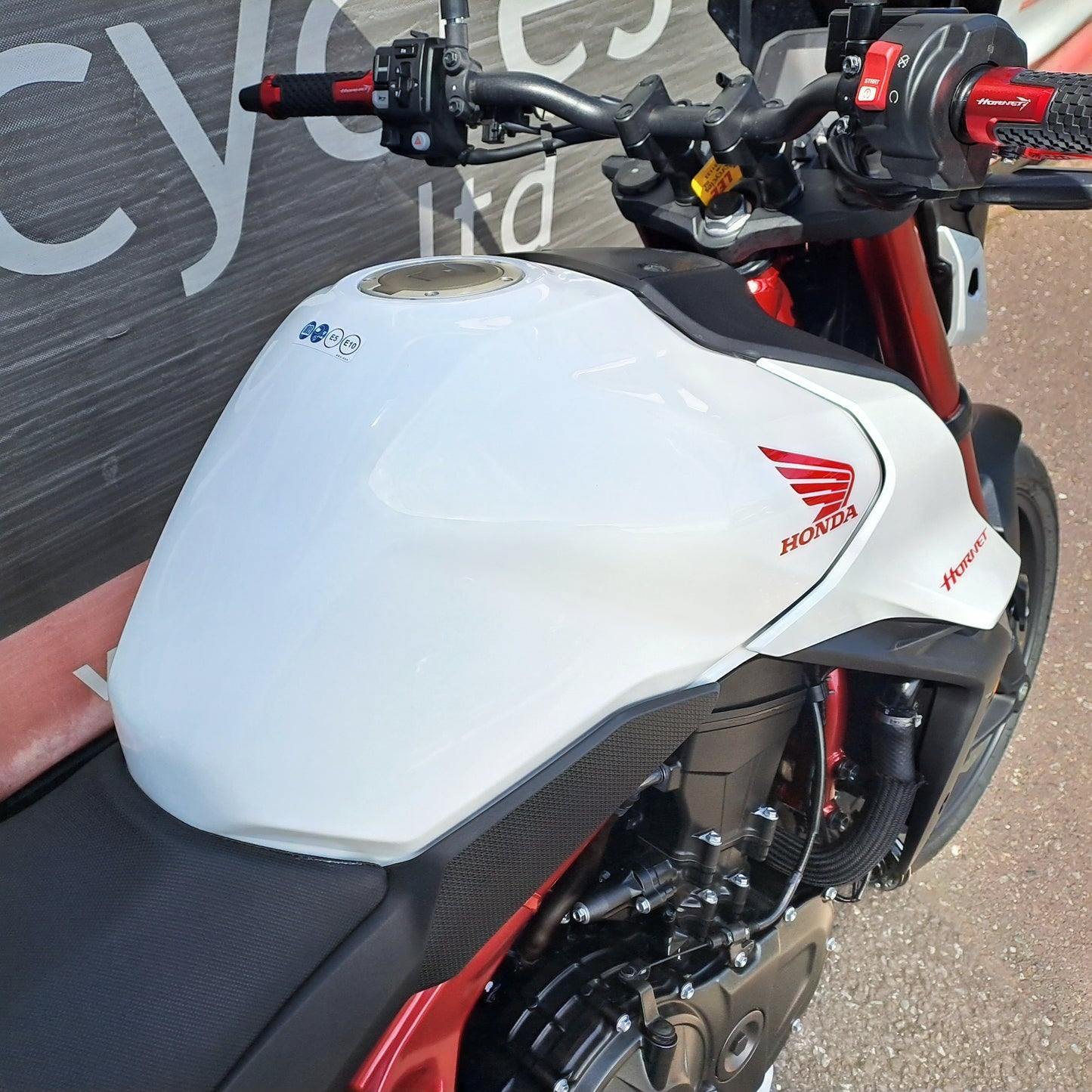2025 Honda Hornet 750 *POA