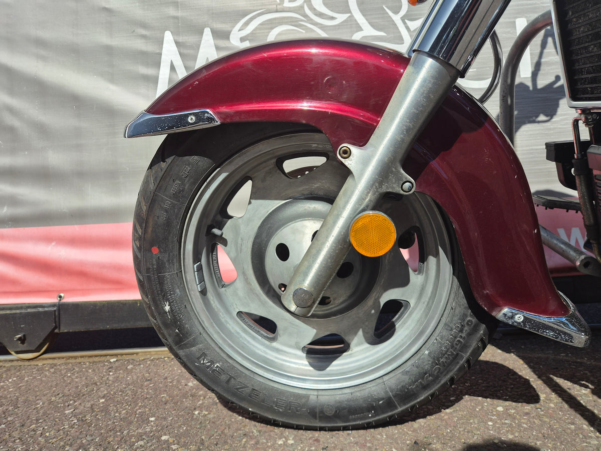 2000 Suzuki Intruder 1500 *POA