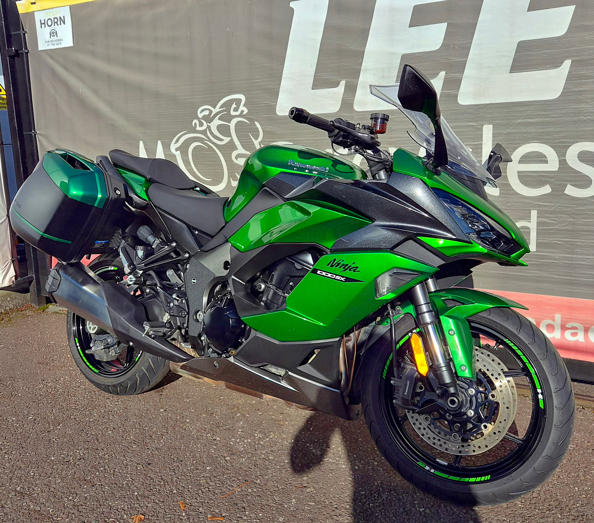 2020 Green Kawasaki Z1000-SX