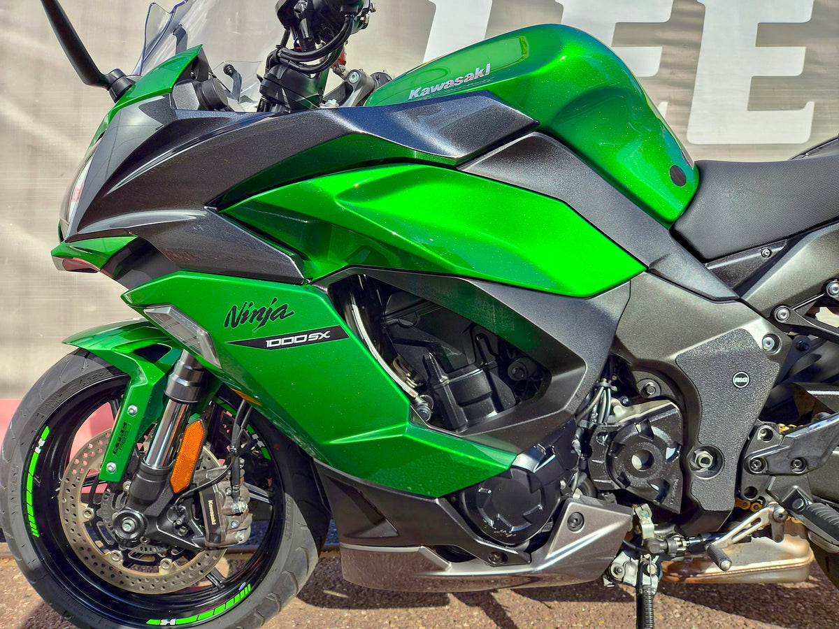 2020 Green Kawasaki Z1000-SX