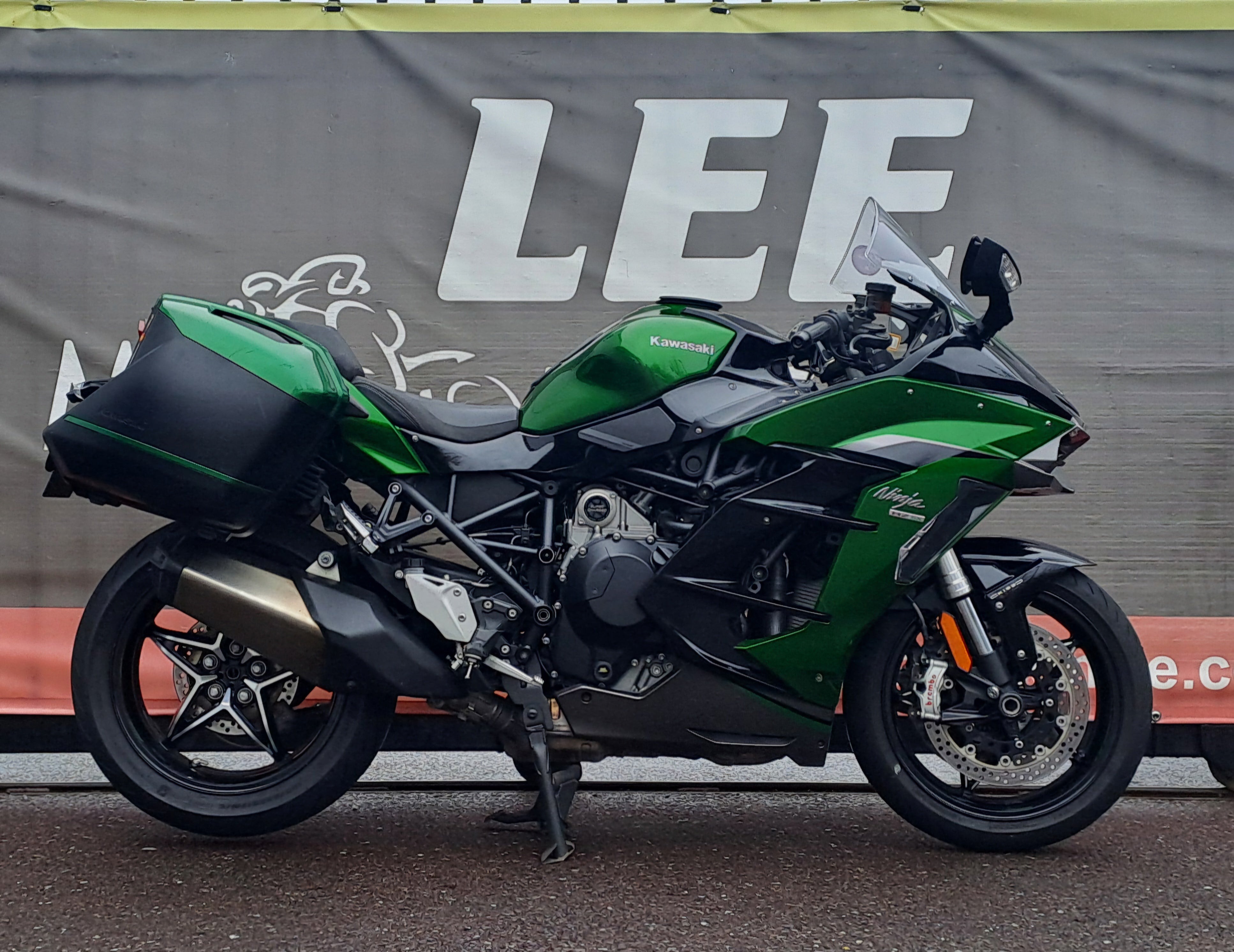 2020 KAWASAKI NINJA H2 SX SE+ TOURING image 0