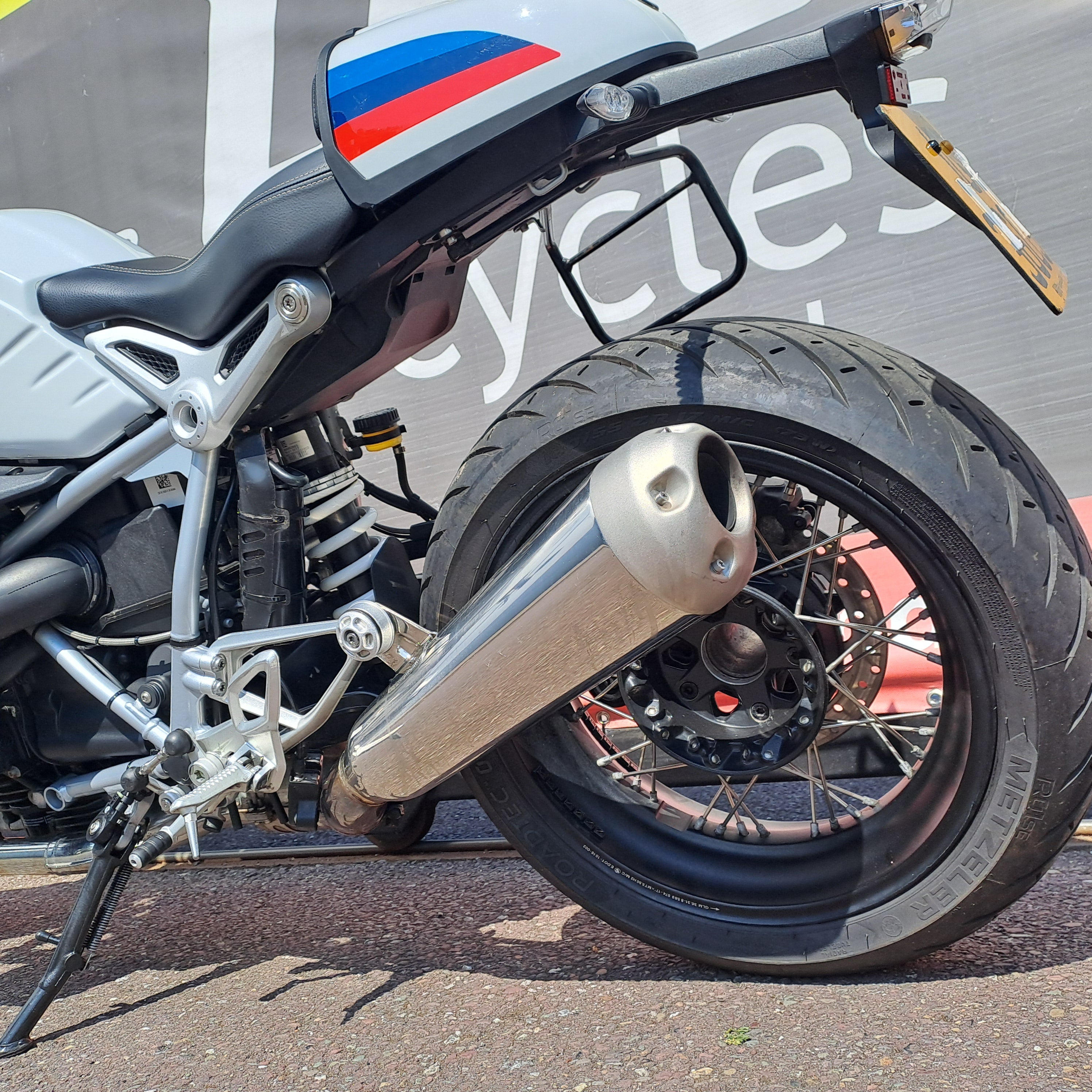 2018 BMW R NINE T RACER image 9