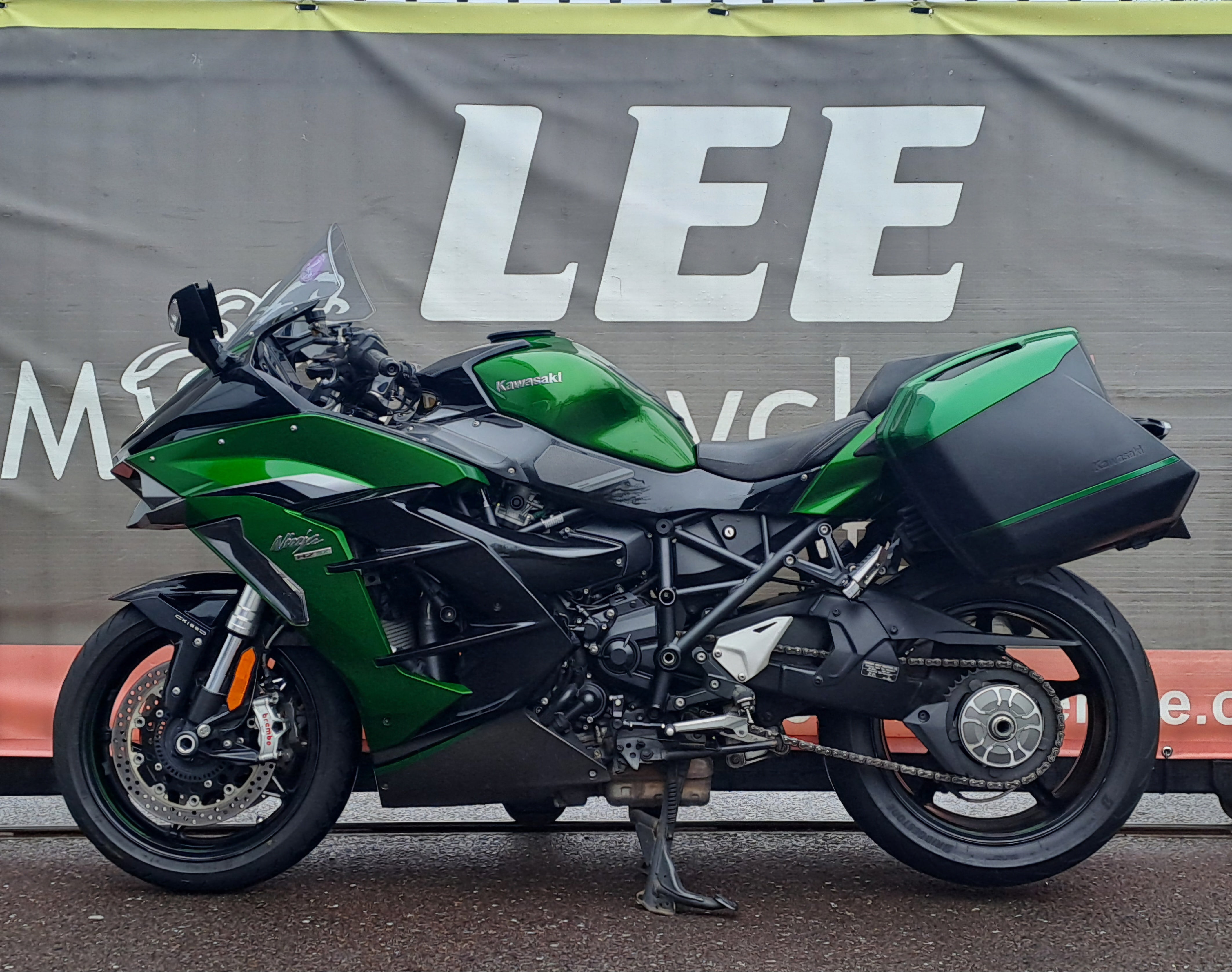 2020 KAWASAKI NINJA H2 SX SE+ TOURING image 2